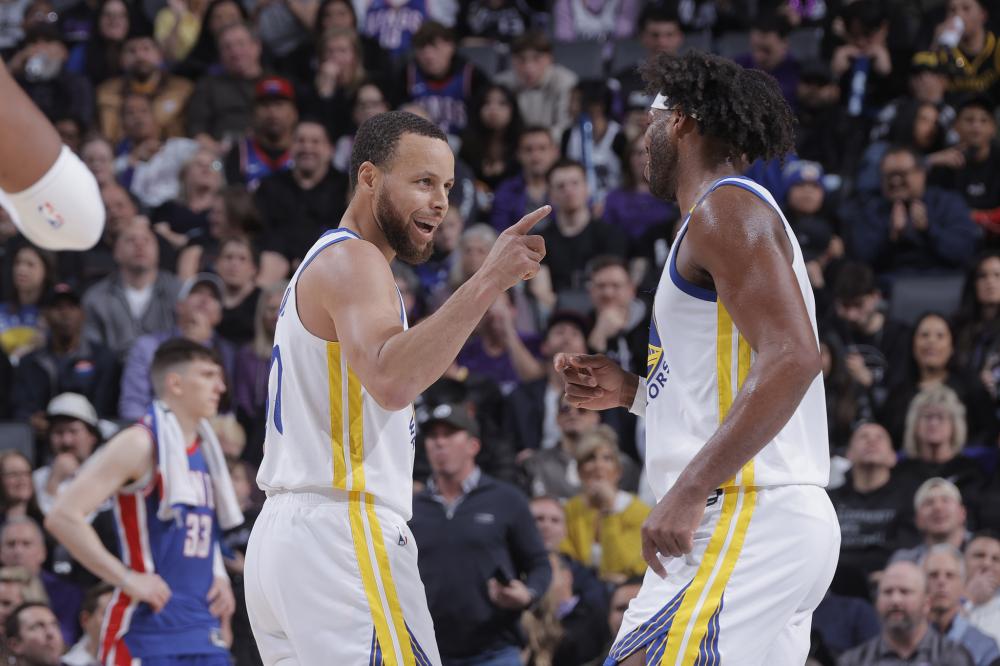 他们再次站 他们再次站